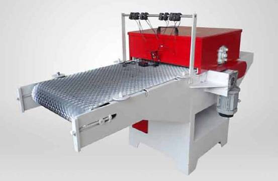 RV系列蝸輪蝸桿減速機(jī)半自動(dòng)推臺(tái)鋸 RV系列蝸輪蝸桿減速機(jī)半自動(dòng)推臺(tái)鋸