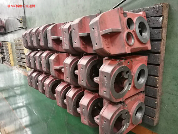 斜齒輪減速機(jī)原件