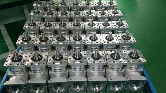 精密行星減速機發(fā)貨上海龔總用于機器人手臂生產(chǎn) 精密行星減速機發(fā)貨上海龔總用于機器人手臂生產(chǎn)