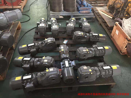 御茨智能供應(yīng)的一批斜齒輪減速機(jī)