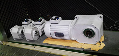 中型直交軸減速機(jī)