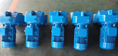 f系列減速機，f系列平行軸斜齒輪減速機