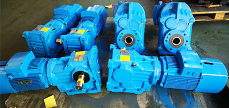斜齒輪減速電機(jī)，減速機(jī)生產(chǎn)廠家