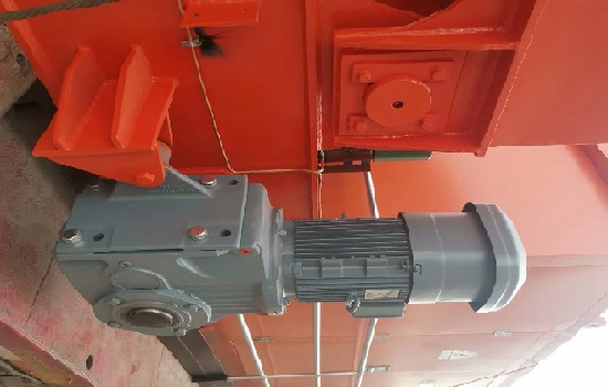 K系列扭力臂式錐齒輪減速機(jī)