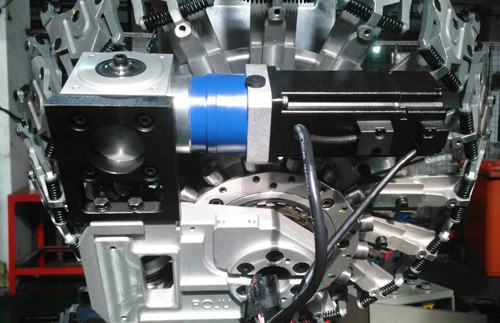 刀庫(kù)精密行星減速機(jī)的使用.jpg 刀庫(kù)精密行星減速機(jī)的使用.jpg