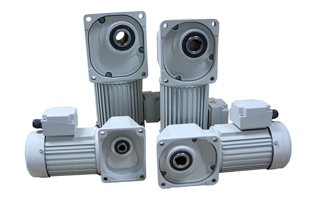 SGF小型直角減速機(jī) SGF小型直角減速機(jī)